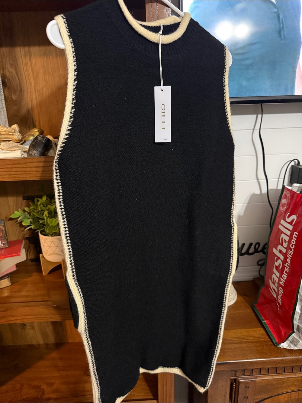 Gilli Black Sleeveless Knit Midi Dress with Cream Trim